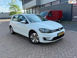 Wit Gebruikt 2019 VW e-Golf Hatchback | € 10.950 (Goede deal)