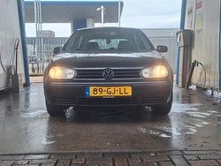 Gebruikt 2000 VW Golf IV | € 1.750 (Eerlijke prijs)