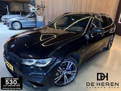 Zwart Gebruikt 2022 BMW 330e Executive Stationwagen | € 39.999