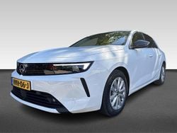 Wit Nieuw 2025 Opel Astra Edition Hatchback | € 34.827 (Super prijs)