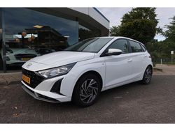 Wit Gebruikt 2024 Hyundai i20 Comfort Hatchback | € 18.450 (Goede deal)