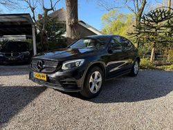 Zwart Gebruikt 2018 Mercedes GLC250 AMG Line Premium Plus Coupé | € 36.450 (Goede deal)