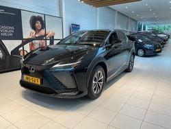 Zwart Gebruikt 2025 Lexus RZ 300e Business Edition SUV | € 49.990
