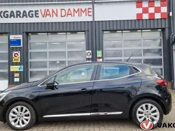Zwart Gebruikt 2019 Renault Clio IV Intens Hatchback | € 10.950 (Eerlijke prijs)
