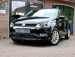 Zwart Gebruikt 2015 VW Polo LOUNGE Hatchback | € 12.950 (Iets duurder)