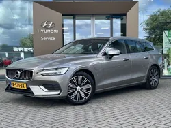 Grijs, metallic lak Gebruikt 2021 Volvo V60 R-Design Stationwagen | € 31.900 (Super prijs)
