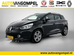 Zwart metallic Gebruikt 2016 Renault Clio GrandTour Night&Day Stationwagen | € 8.945 (Eerlijke prijs)