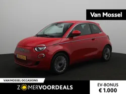 Rood Gebruikt 2025 Fiat 500e Urban Hatchback | € 30.940 (Duur)