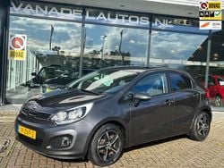 Grijs Gebruikt 2013 Kia Rio Hatchback | € 7.499 (Eerlijke prijs)