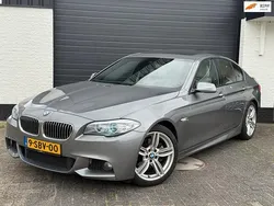 Grijs Gebruikt 2013 BMW 520 M Sport Sedan | € 14.450 (Eerlijke prijs)