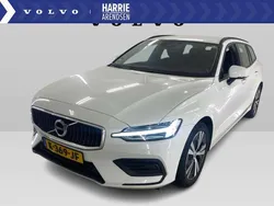 Wit Gebruikt 2021 Volvo V60 Momentum Stationwagen | € 26.499 (Goede deal)