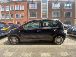 Zwart Gebruikt 2014 VW up! Hatchback | € 3.800 (Super prijs)