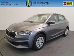Grijs Gebruikt 2023 Skoda Fabia Ambition Hatchback | € 18.950 (Eerlijke prijs)