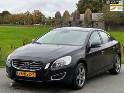 Zwart Gebruikt 2011 Volvo S60 Kinetic Sedan | € 8.299 (Goede deal)