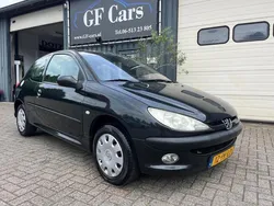 Zwart Gebruikt 2004 Peugeot 206 Hatchback | € 1.494 (Eerlijke prijs)