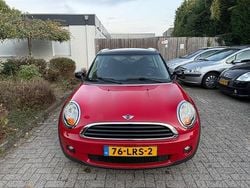 Rood Gebruikt 2009 Mini One Clubman Stationwagen | € 4.500 (Goede deal)
