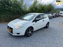 Wit Gebruikt 2009 Fiat Grande Punto Active Hatchback | € 2.190 (Eerlijke prijs)