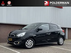 Zwart, metallic lak Gebruikt 2017 Mitsubishi Space Star Hatchback | € 9.450 (Eerlijke prijs)