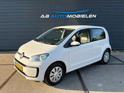 Wit Gebruikt 2019 VW up! Move Hatchback | € 6.950 (Eerlijke prijs)