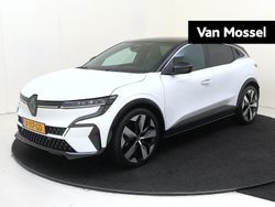 Wit Gebruikt 2023 Renault Mégane Techno Hatchback | € 29.940 (Eerlijke prijs)