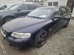 Blauw Gebruikt 2005 Volvo V70 Stationwagen | € 17.545
