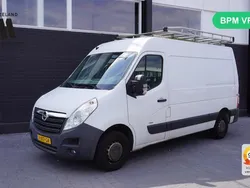 Wit Gebruikt 2015 Opel Movano Van | € 6.950 (Super prijs)