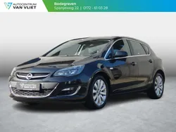 Zwart Gebruikt 2014 Opel Astra Cosmo Hatchback | € 9.899 (Eerlijke prijs)