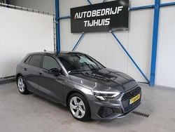 Grijs Gebruikt 2023 Audi A3 S-Line Hatchback | € 27.950 (Goede deal)