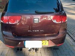 Rood Gebruikt 2010 Seat Altea XL Style MPV | € 2.850 (Goede deal)