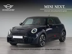 Enigmatic black (donker blauw metallic) Gebruikt 2022 Mini Cooper S Hatchback | € 31.950 (Eerlijke prijs)
