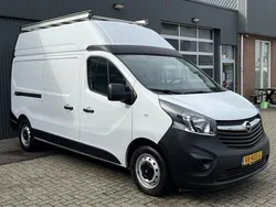 Wit Gebruikt 2015 Opel Vivaro Sport Van | € 10.950 (Duur)