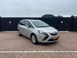Grijs Gebruikt 2015 Opel Zafira Tourer Cosmo MPV | € 12.950 (Eerlijke prijs)