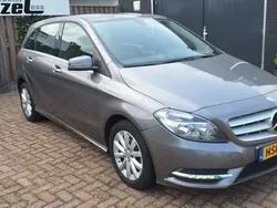 Grijs Gebruikt 2014 Mercedes B180 Prestige MPV | € 14.895 (Goede deal)
