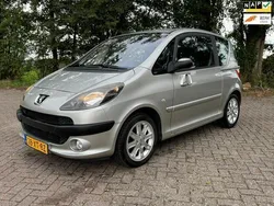 Grijs Gebruikt 2007 Peugeot 1007 Hatchback | € 1.699 (Goede deal)