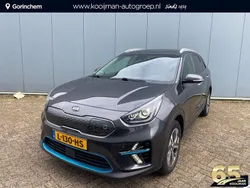 Grijs, metallic lak Gebruikt 2021 Kia e-Niro SUV | € 26.450 (Eerlijke prijs)