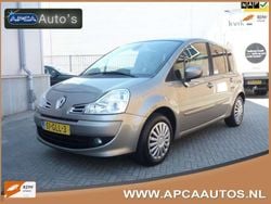 Beige Gebruikt 2008 Renault Grand Modus Dynamique MPV | € 2.945 (Eerlijke prijs)