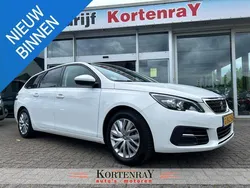Wit Gebruikt 2019 Peugeot 308 Stationwagen | € 7.750 (Eerlijke prijs)