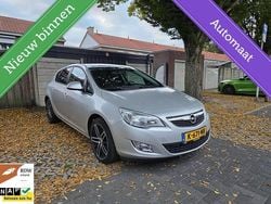 Grijs Gebruikt 2011 Opel Astra Sport Hatchback | € 6.749 (Eerlijke prijs)