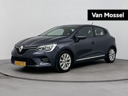 Grijs Gebruikt 2020 Renault Clio V Zen Hatchback | € 12.935 (Eerlijke prijs)