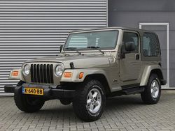 Bruin Gebruikt 2005 Jeep Wrangler Sahara SUV | € 19.999