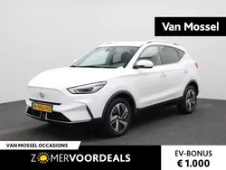 Wit Gebruikt 2022 MG ZS Comfort Sedan | € 20.495 (Eerlijke prijs)