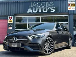 Grijs, metallic lak Gebruikt 2021 Mercedes C200 AMG line Stationwagen | € 37.250 (Eerlijke prijs)