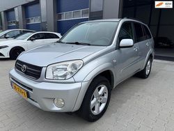 Grijs Gebruikt 2006 Toyota RAV4 Sol SUV | € 5.750 (Goede deal)