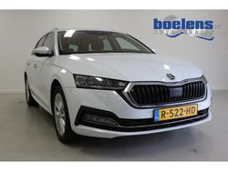 Wit Gebruikt 2022 Skoda Octavia Business Line Stationwagen | € 18.943 (Goede deal)