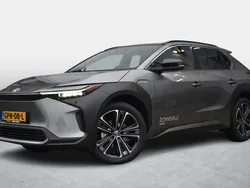 Grijs Gebruikt 2024 Toyota bZ4X Premium SUV | € 47.999 (Duur)