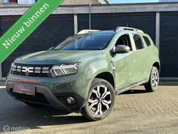Grijs Gebruikt 2023 Dacia Duster Journey SUV | € 20.950 (Goede deal)