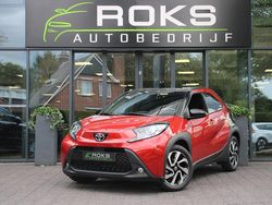 Rood Gebruikt 2025 Toyota Aygo X Pulse SUV | € 19.950