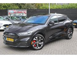 Grijs Gebruikt 2022 Ford Mustang Extended Range SUV | € 36.995