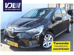 Zwart Gebruikt 2021 Renault Clio V Intens Hatchback | € 13.495 (Eerlijke prijs)