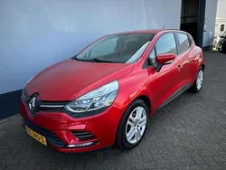Rood Gebruikt 2017 Renault Clio IV Zen Hatchback | € 8.950 (Eerlijke prijs)